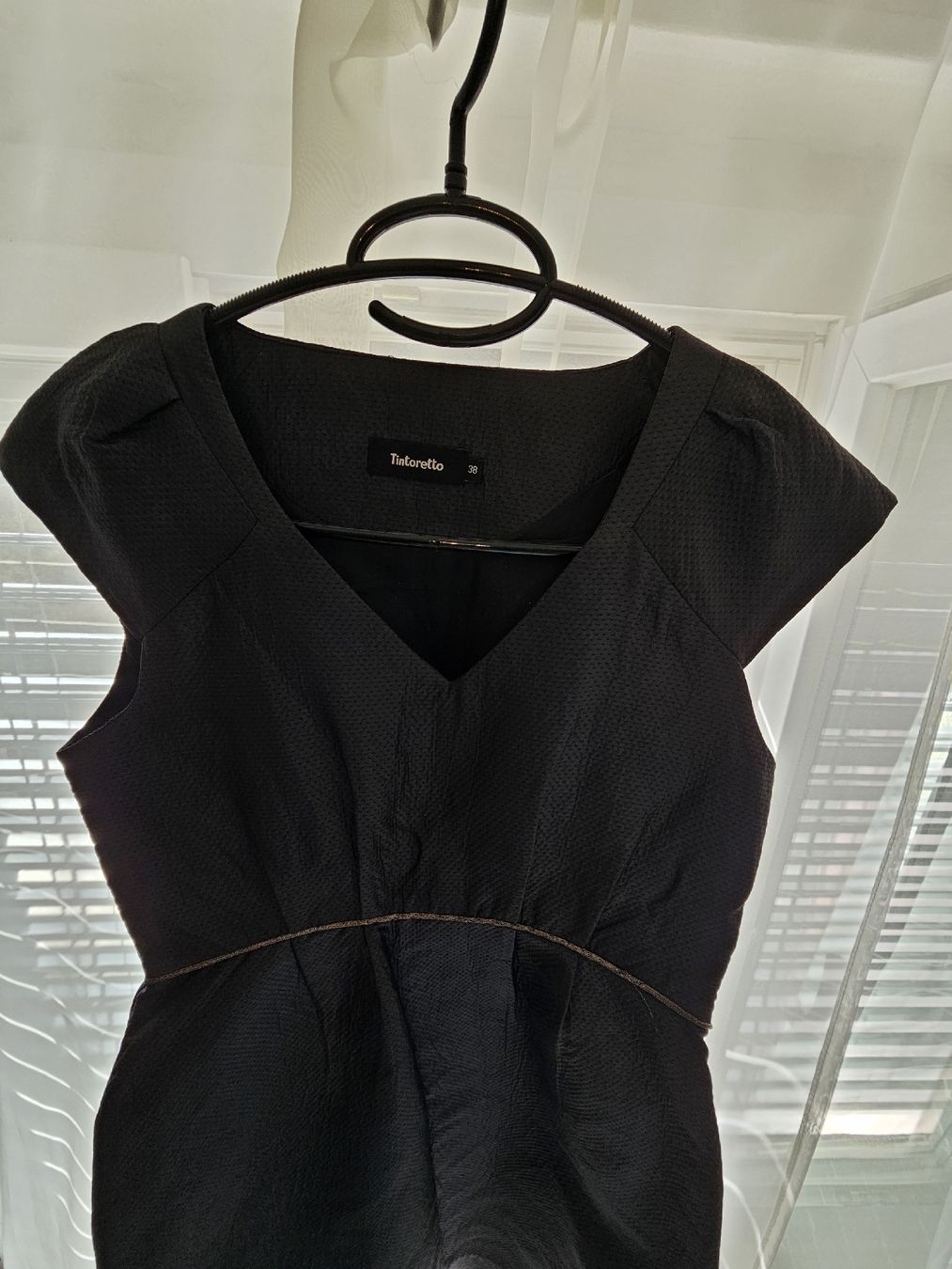 Vestiti: Jolie robe gris "Tintoretto" – Usato da HENNIEZ venduto da mjm_vp6n 1
