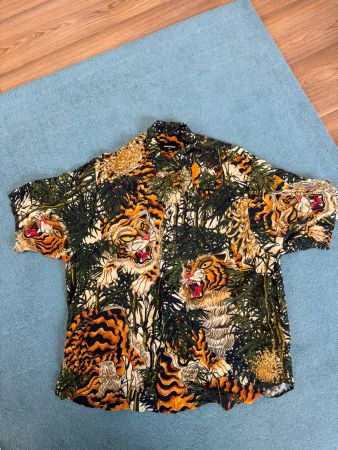 Dsquared2 Hemd Tiger Muster mehrfarbig Grösse 52 neuwertig