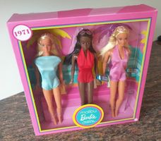 Puppe Barbie Signature Malibu Barbie PJ Christie  - Repro
