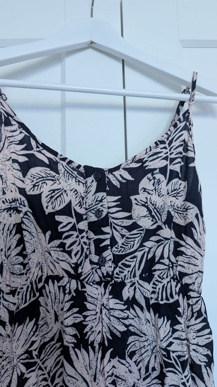 Vestiti: Sommerliches Maxikleid mit Blumenmuster, Grösse S – Usato da Au SG venduto da and_cra 2