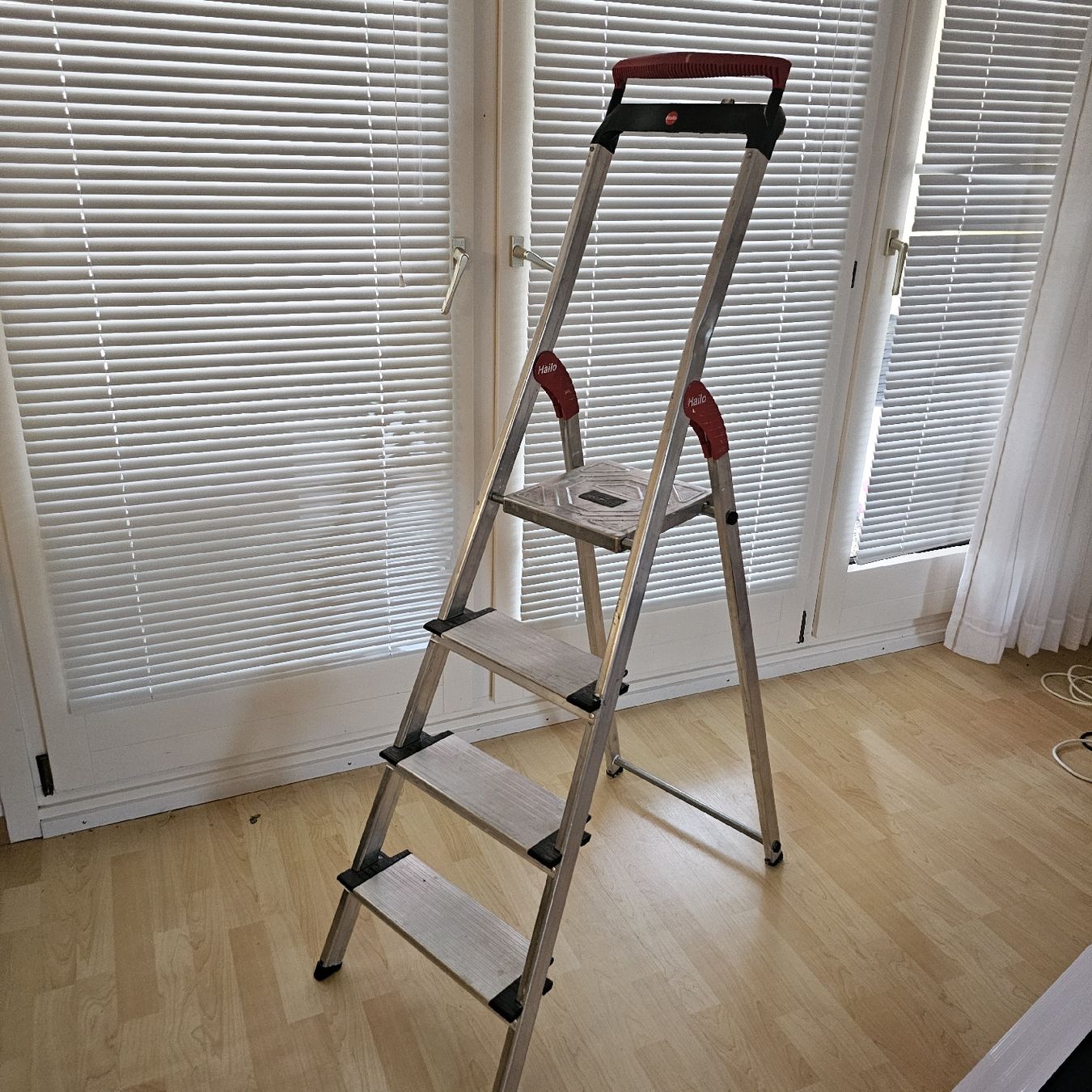 Hailo Leitern: Hailo Leiter  Preisvorschlag – Gebraucht aus wolfhalden von 46464646