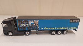 Modelllastwagen 1/87, Mercedes, Aufschrift smart