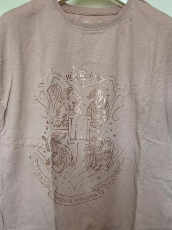 T-Shirt mit Hogwarts-Print in Roségold Gr. 134/140