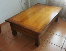 Table basse Batel Créations en merisier massif
