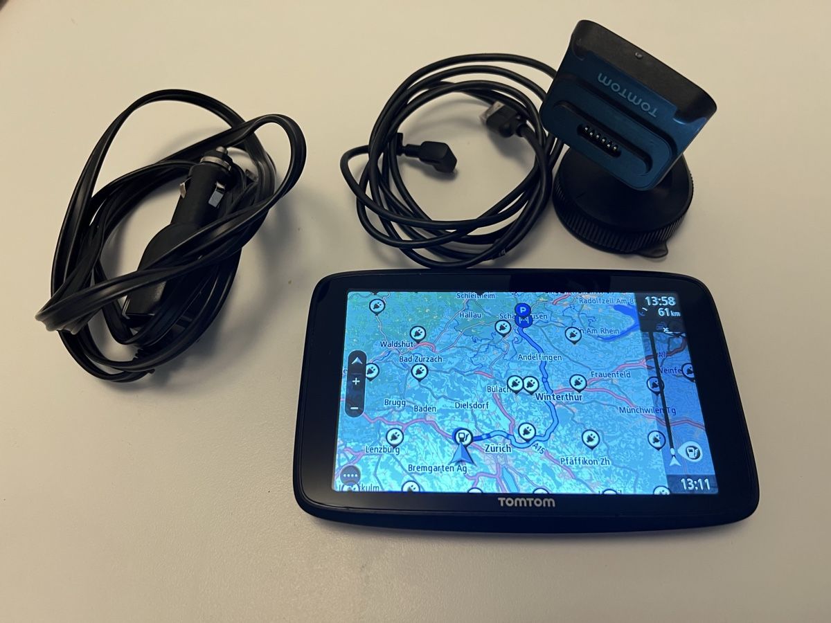 Tomtom Navigatori: TomTom GO 600 Navigation GPS mit Zubehör – Usato da Unterengstringen venduto da Sehr1986