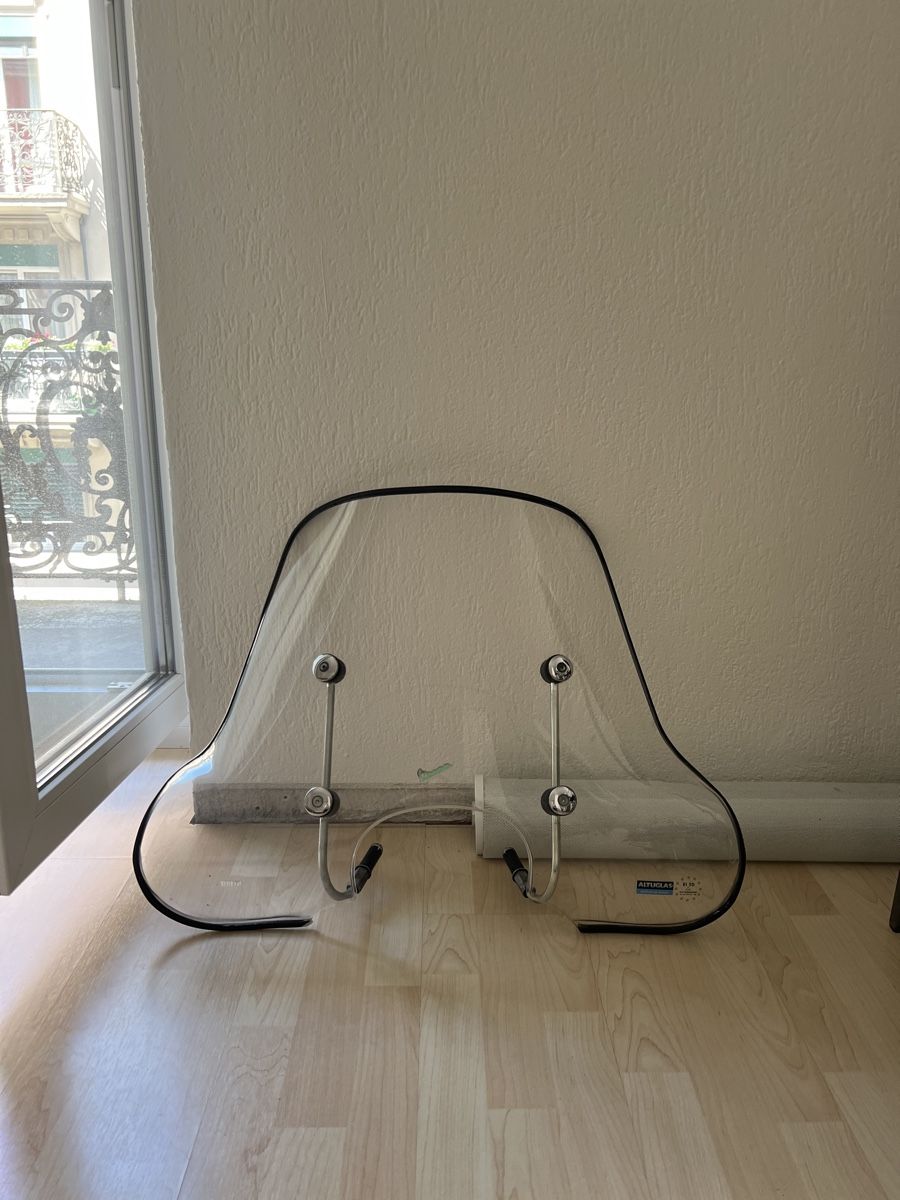 Vespa Parti ricambio per ciclomotori: Windschutzscheibe hoch - Altuglas EI 50 inkl. Halter – Usato da Zürich venduto da apikalypse 3