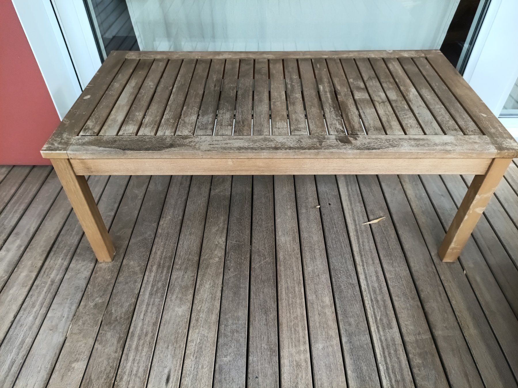 Tische: Balkontisch aus Holz 104x55x40 cm – Gebraucht aus Schwyz von s.verkauf