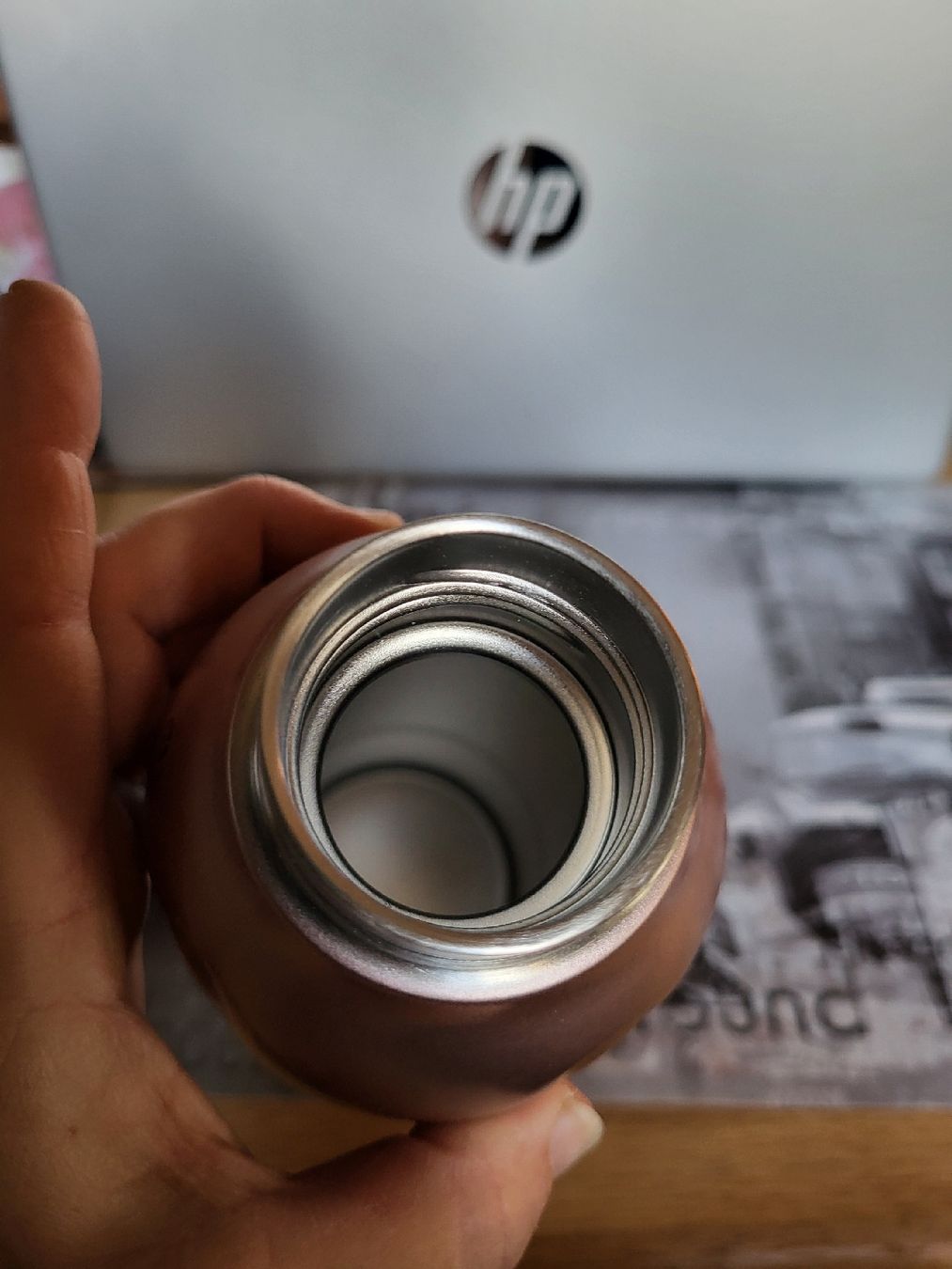 Tupperware Gourdes & Thermos: Tupper Isolierflasche 550 ml – Neuf avec emballage d'origine à Schweizersholz par fuchs06 2