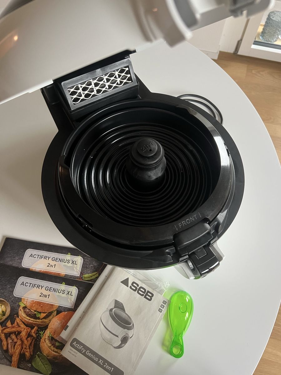 Tefal Elettrodomestici da cucina: Actifry Genius XL 2in1 – Nuovo (secondo la descrizione) da Luzern venduto da Zephra 2