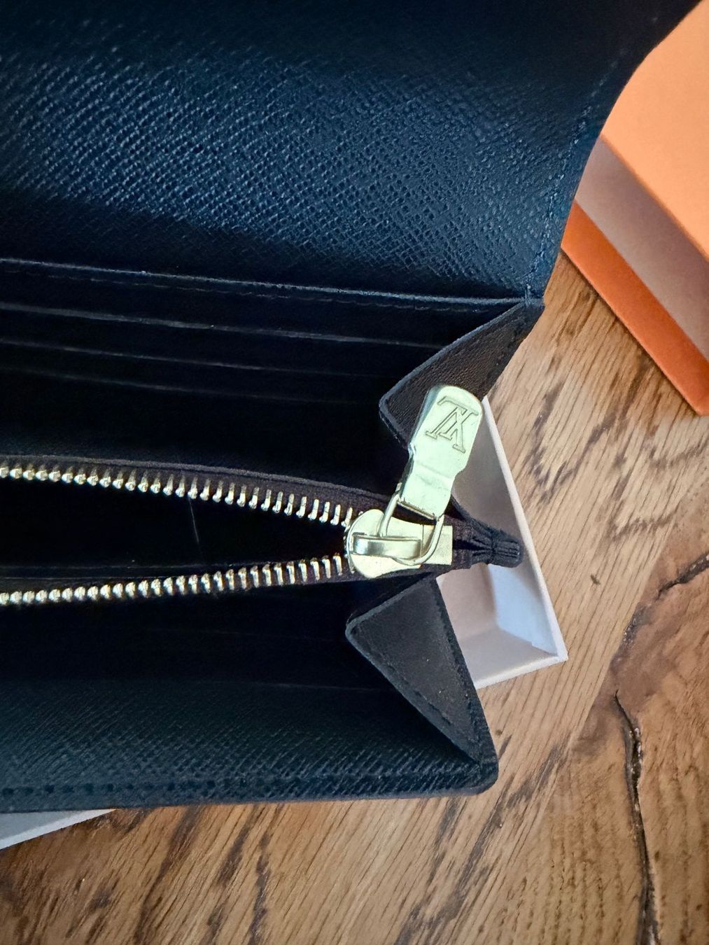 Louis Vuitton Portafogli: Original Louis Vuitton Sarah Reverse Inkl. Rechnung – Nuovo (secondo la descrizione) da Würenlos venduto da Ela_73 6