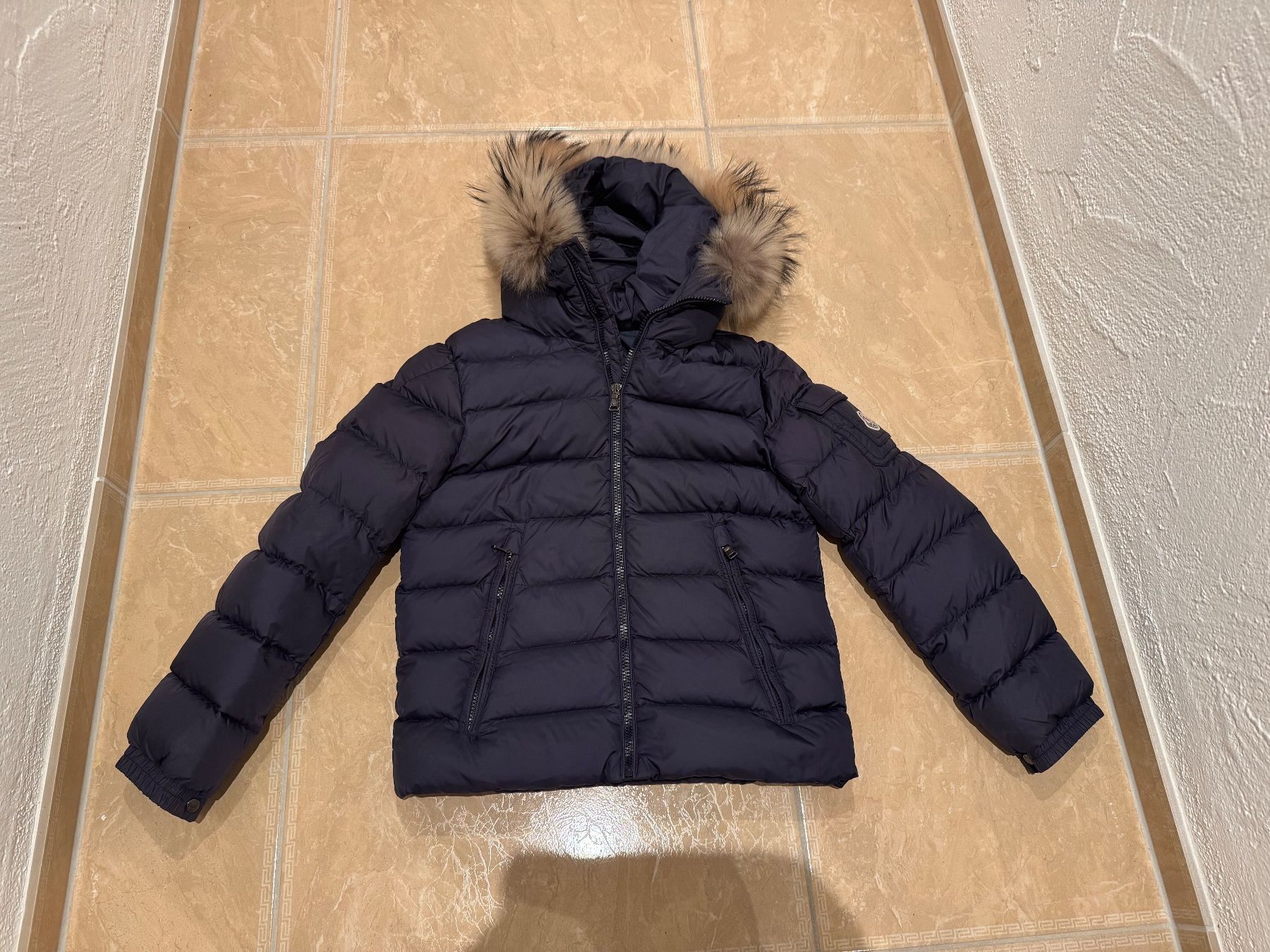 Moncler Giacche & Cappotti: Moncler NWT Winterjacke mit DIST, 12J 152 – Usato da Klingnau venduto da Markus14