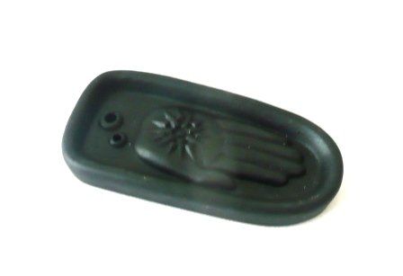 Candele: Räucherstäbchenhalter - Healing Hand schwarz – Nuovo e nell'imballaggio originale da Mauren venduto da Yeelen 2