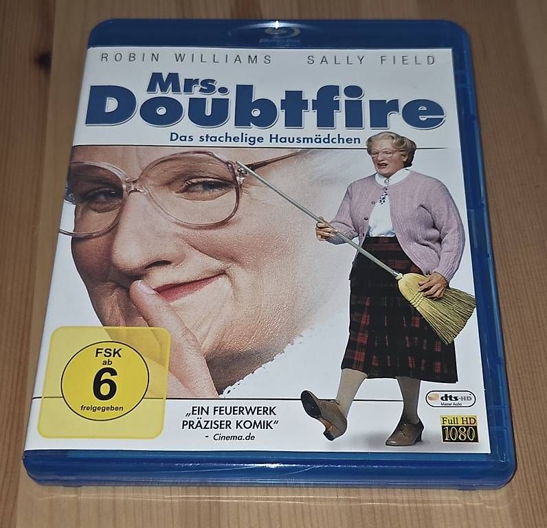 Tous les DVDs: Mrs. Doubtfire (1993) (Blu-ray) – D'occasion à Lenzburg par Djroc