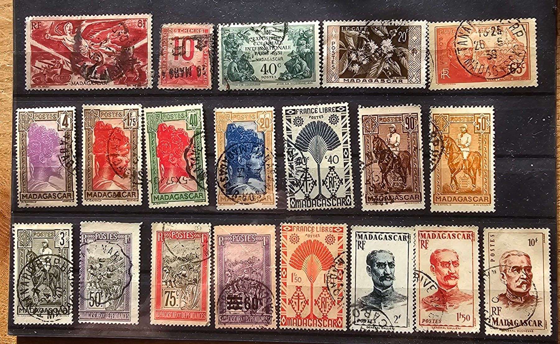 Alle Briefmarken: Colonies françaises - Madagascar – Gebraucht aus Les Valettes von Nuba1