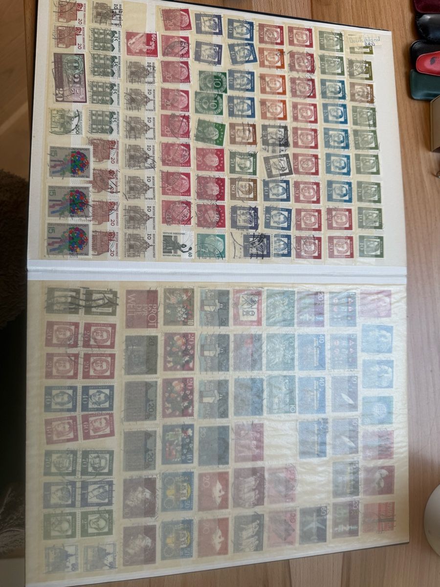 Tous les timbres: Briefmarkenalbum – D'occasion à Grenchen par Bastet007 3