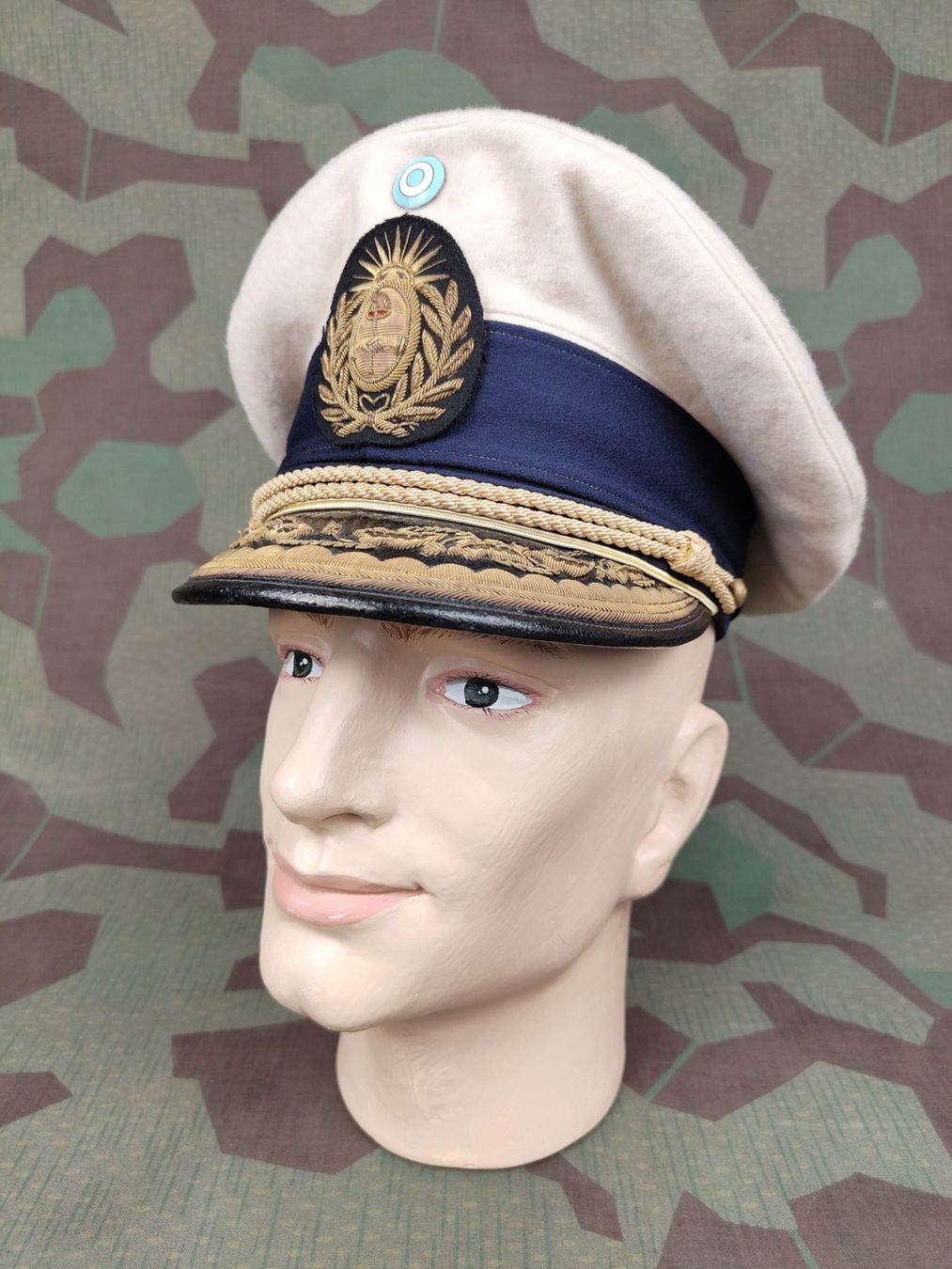 Uniformi: Schirmmütze, Oberst, Argentinien – Usato da Bauma venduto da SwissMilitaria