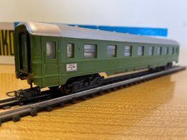 SNCF Reisezugwagen, Piko, grün, Spur H0🛤️