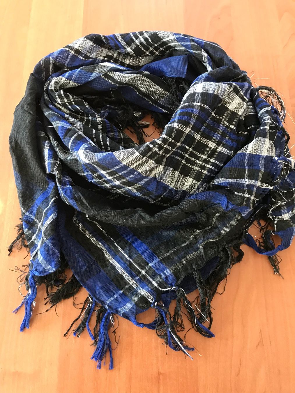 Foulard & Sciarpe: HALSTUCH ARAFAT / PLO - MARINEBLAU – Nuovo e nell'imballaggio originale da St. Gallen venduto da Martunia