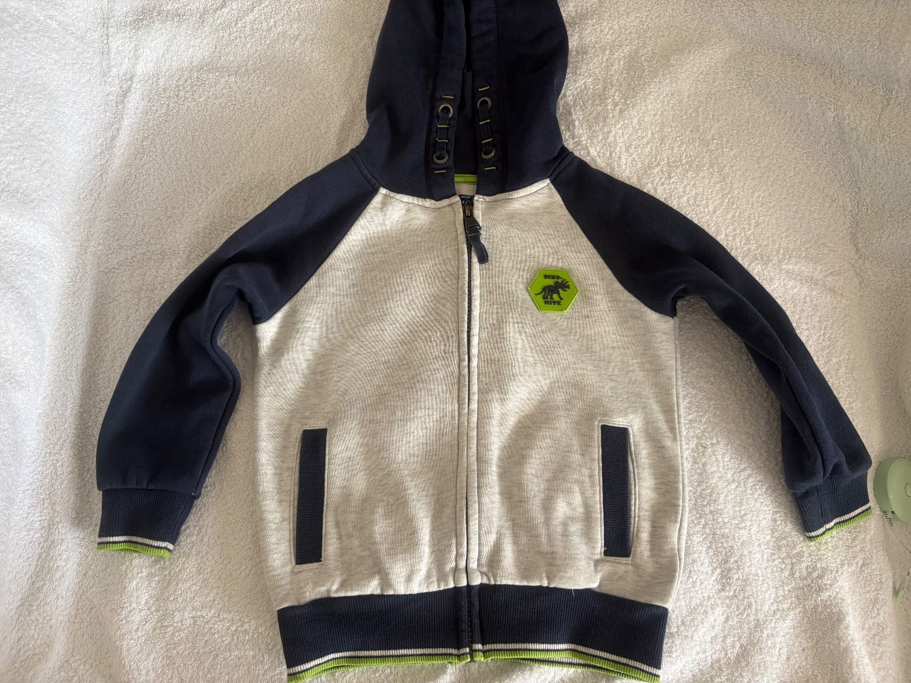 C&A Maglioni & Felpe: Pullover Jacke gr 104 Blau – Usato da Biel-Bienne venduto da Roserosse13