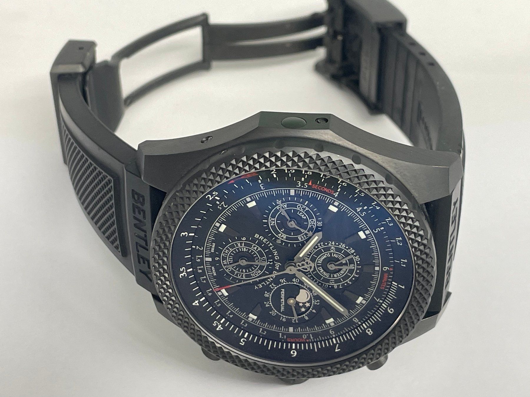 Breitling Orologi: Breitling Bentley Perpetual Light Body QP Carbon – Usato da St. Margarethen TG venduto da rattrapante 3