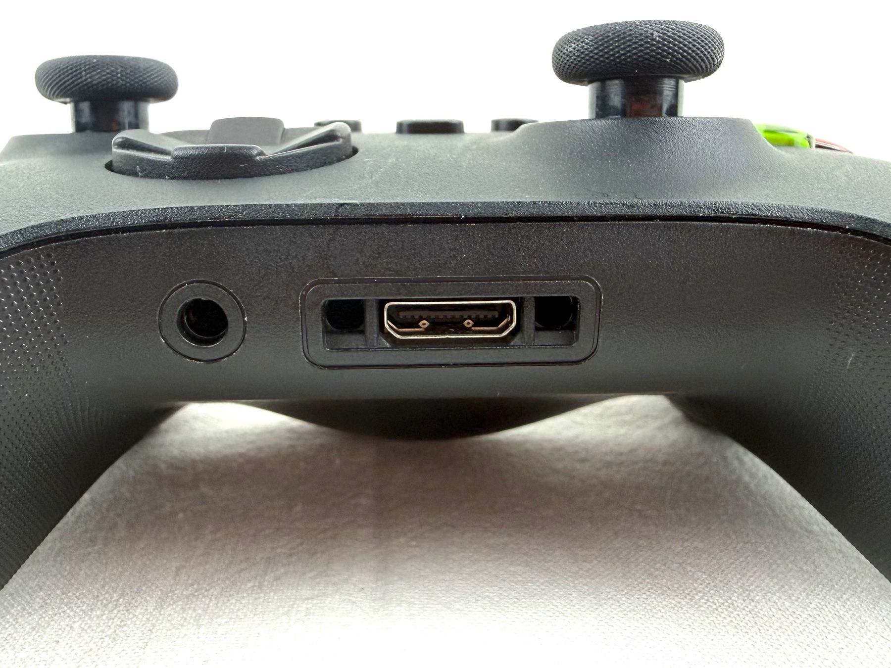 Microsoft Controller: XBOX Wireless Controller mit Bigben AkkuPack - guter Zustand – Usato da Lauwil venduto da fab_dnf5 8