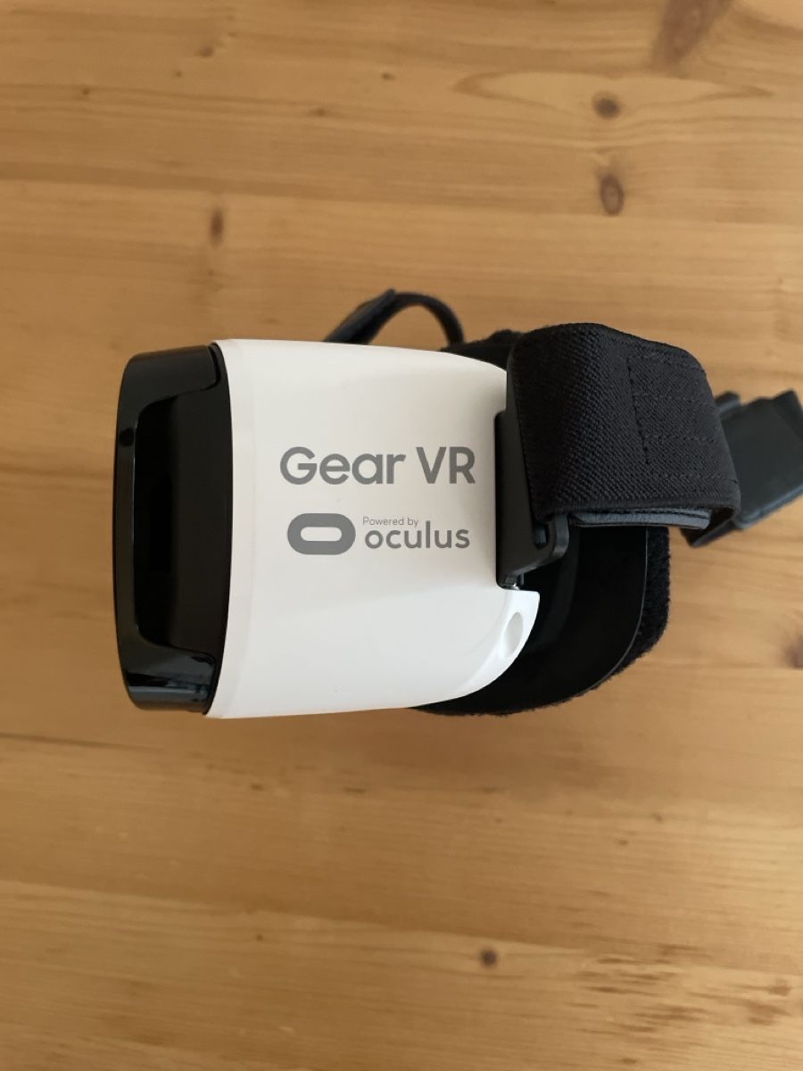 Samsung Casco VR: Samsung Gear VR Brille powered by Oculus – Usato da Spreitenbach venduto da Gloxinia 2