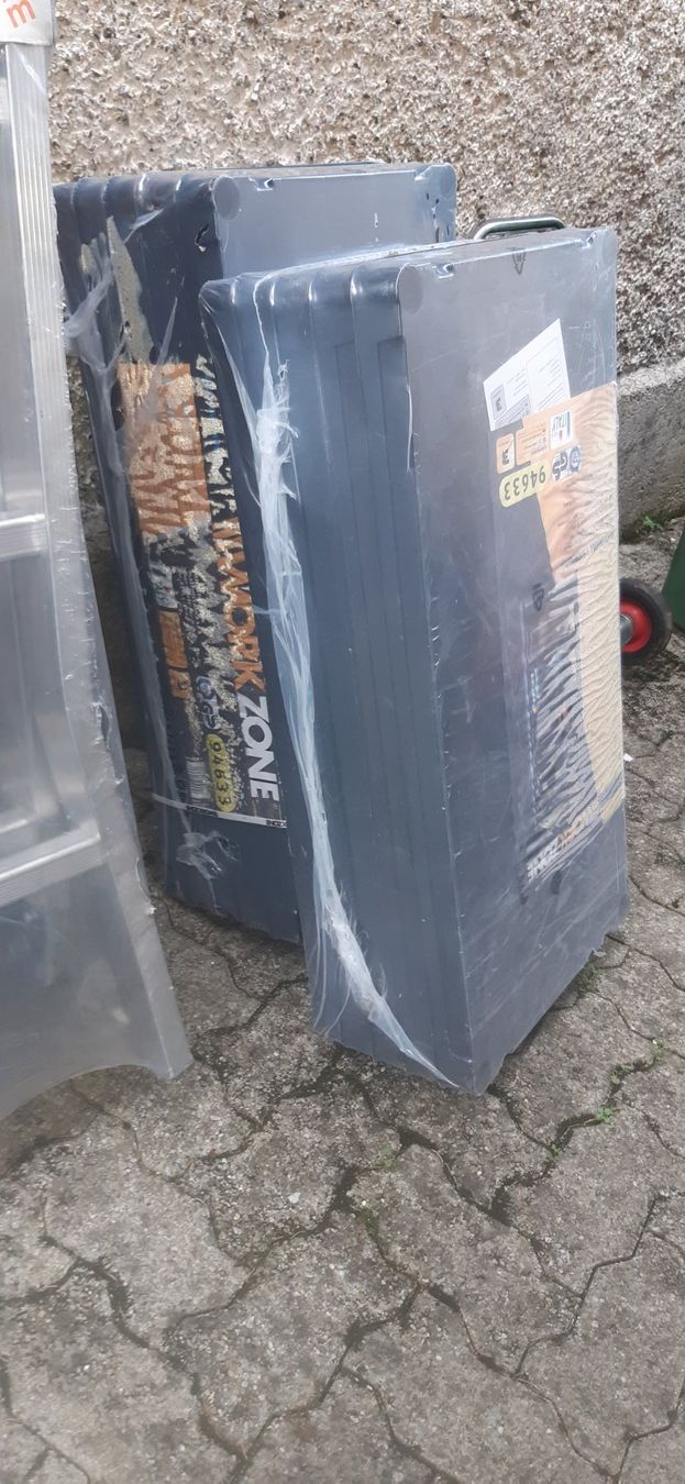 Regale: Workzone Regal Kunststoff  belastbar bis 50kg – Neu (gemäss Beschreibung) aus Fehraltorf von STEMAC01TK