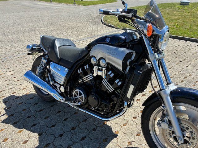 Yamaha Strada: Yamaha V-Max 1200 2EN Veteran – Usato da Nebikon venduto da MantaCC1 5