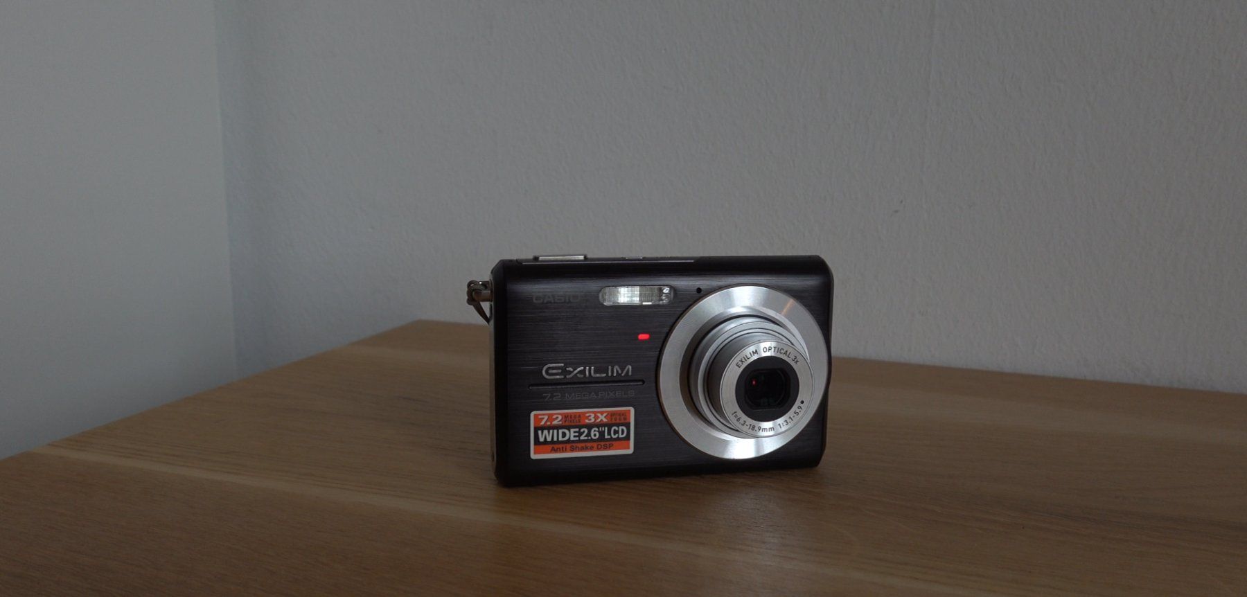 Casio Fotocamera: Casio Exilim EX-Z75 - Schwarz – Usato da Fribourg venduto da mar_9vlt 1
