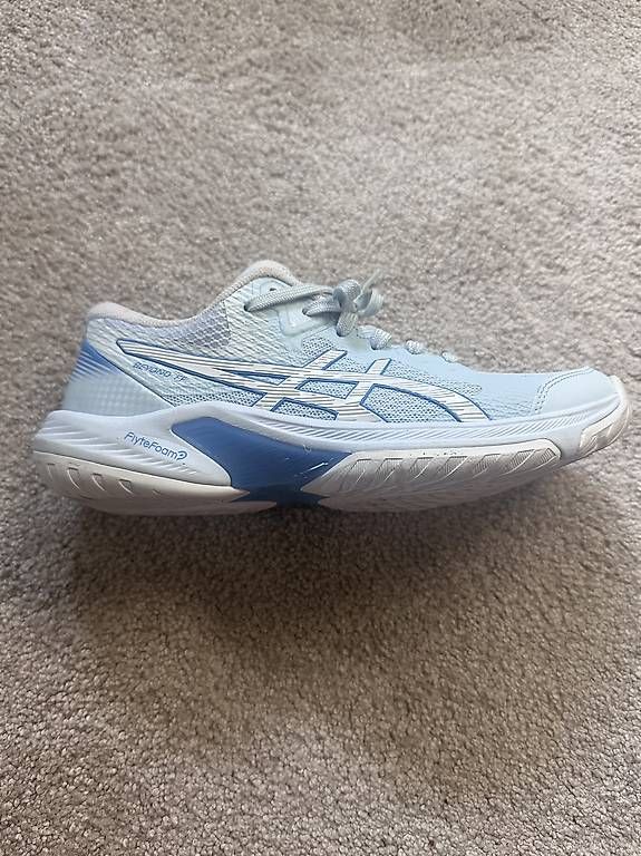 Scarpe da donna: Asics Beyond FF Volleyballschuh 37.5 – Usato da Thun venduto da cucciola83