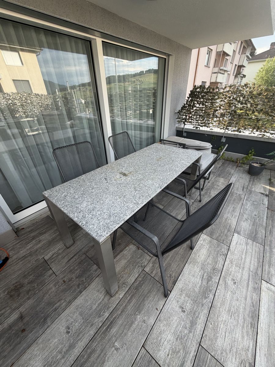 Tavoli: Granit Gartentisch + Stühle – Usato da Immensee venduto da kgam 2