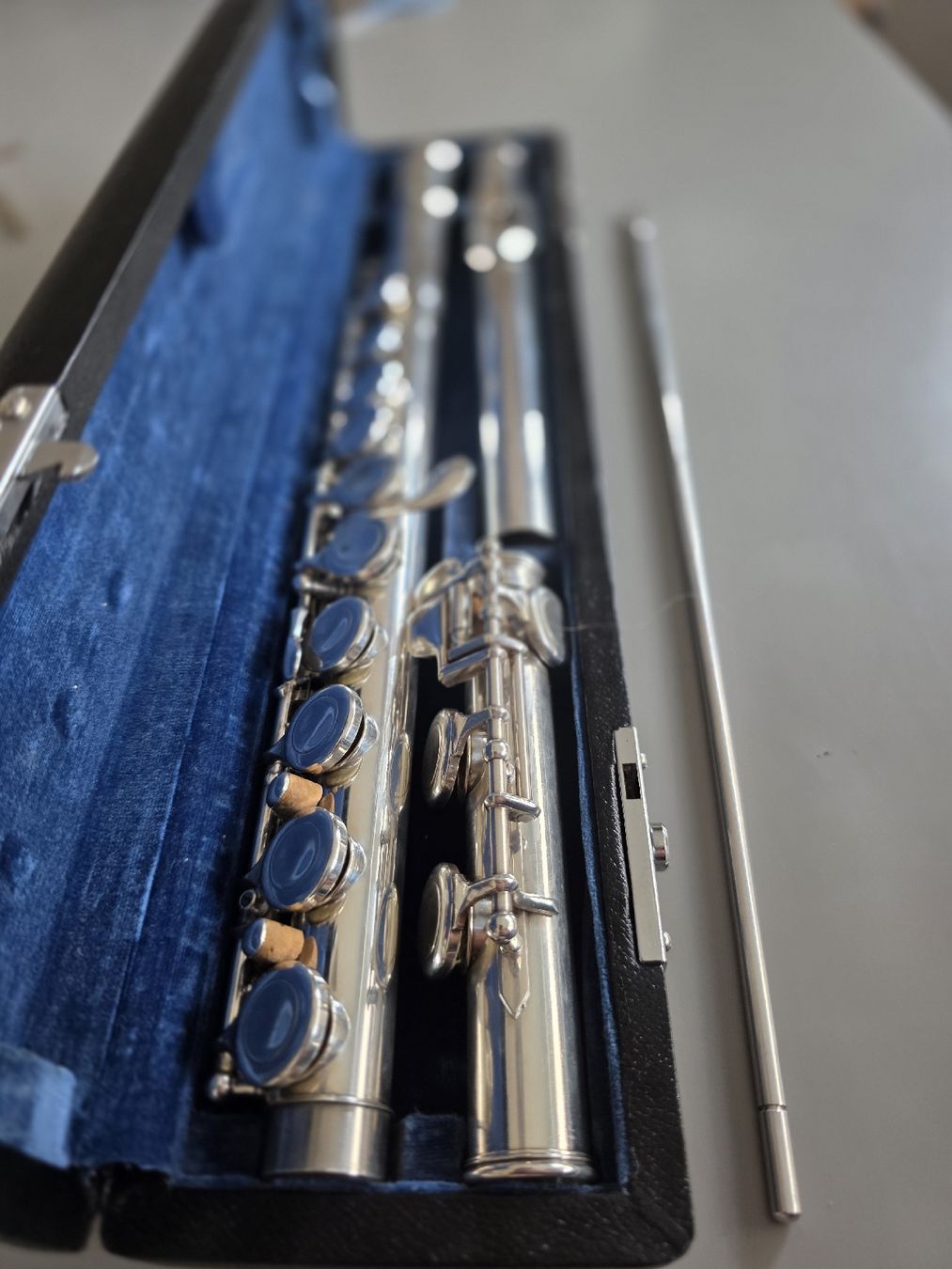 Strumenti musicali: Hernals S-210 Querflöte – Usato da Weiach venduto da art_x7lh