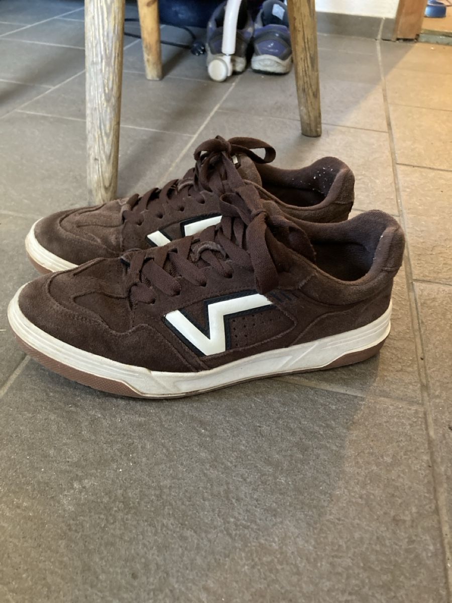Vans Chaussures hommes: Vans Upland – D'occasion à Umiken par Appstro