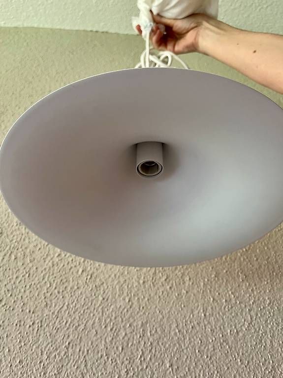 Lampade: Schöne Leuchte von Gubi – Usato da Adligenswil venduto da Sonnmatt7 3