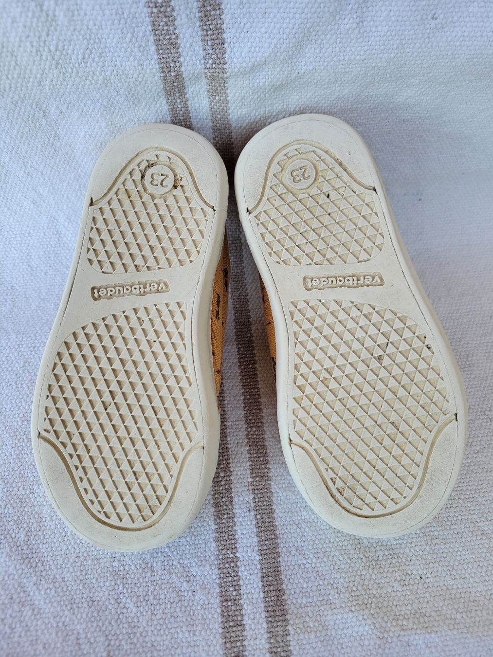 Vertbaudet Scarpe per ragazzi: sneakers, Vertbaudet, taille 23 – Usato da Neuchâtel venduto da valerizette 4