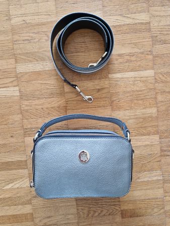 Tommy Hilfiger Handtasche Crossover 2 Riemen