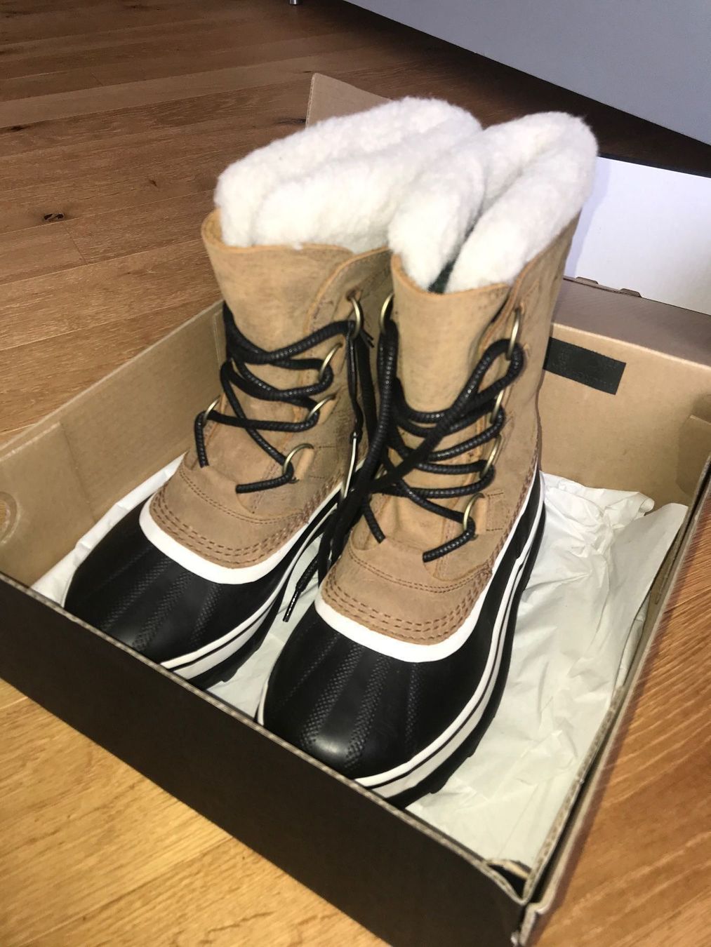 Sorel Damenschuhe: Sorel Caribou Stiefel Gr.37 – Neu und originalverpackt aus Stäfa von Exclusive0 1