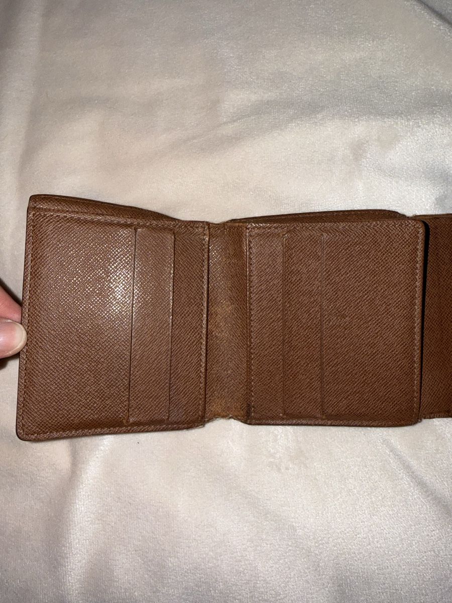 Louis Vuitton Portefeuilles: Portefeuille Louis Vuitton monogramme  – D'occasion à Lausanne par Titivintage 9