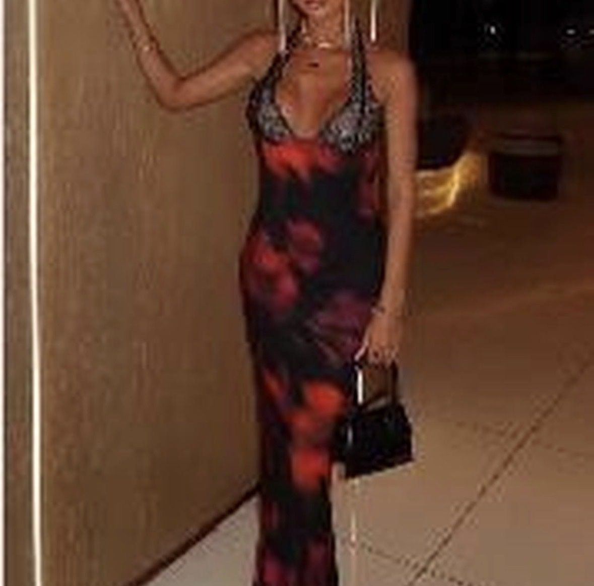Vestiti: Red maxi dress – Nuovo (secondo la descrizione) da St. Gallen venduto da lor_q58n