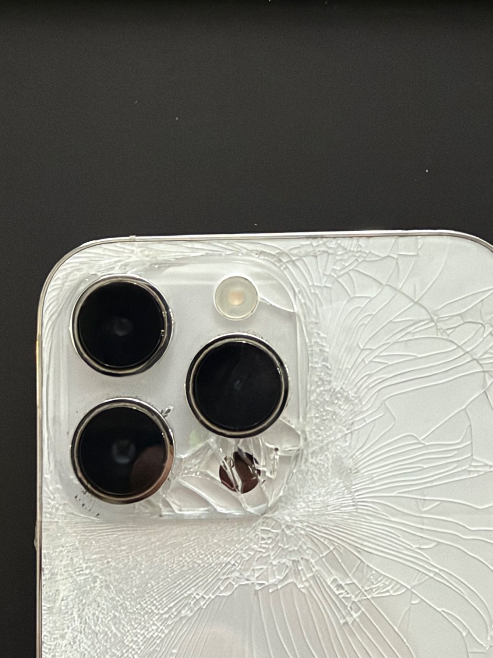 Apple Handys / Smartphones: Apple IPhone 14 Pro max 256GB defekt – Gebraucht aus Wangen ZH von Baci8 3