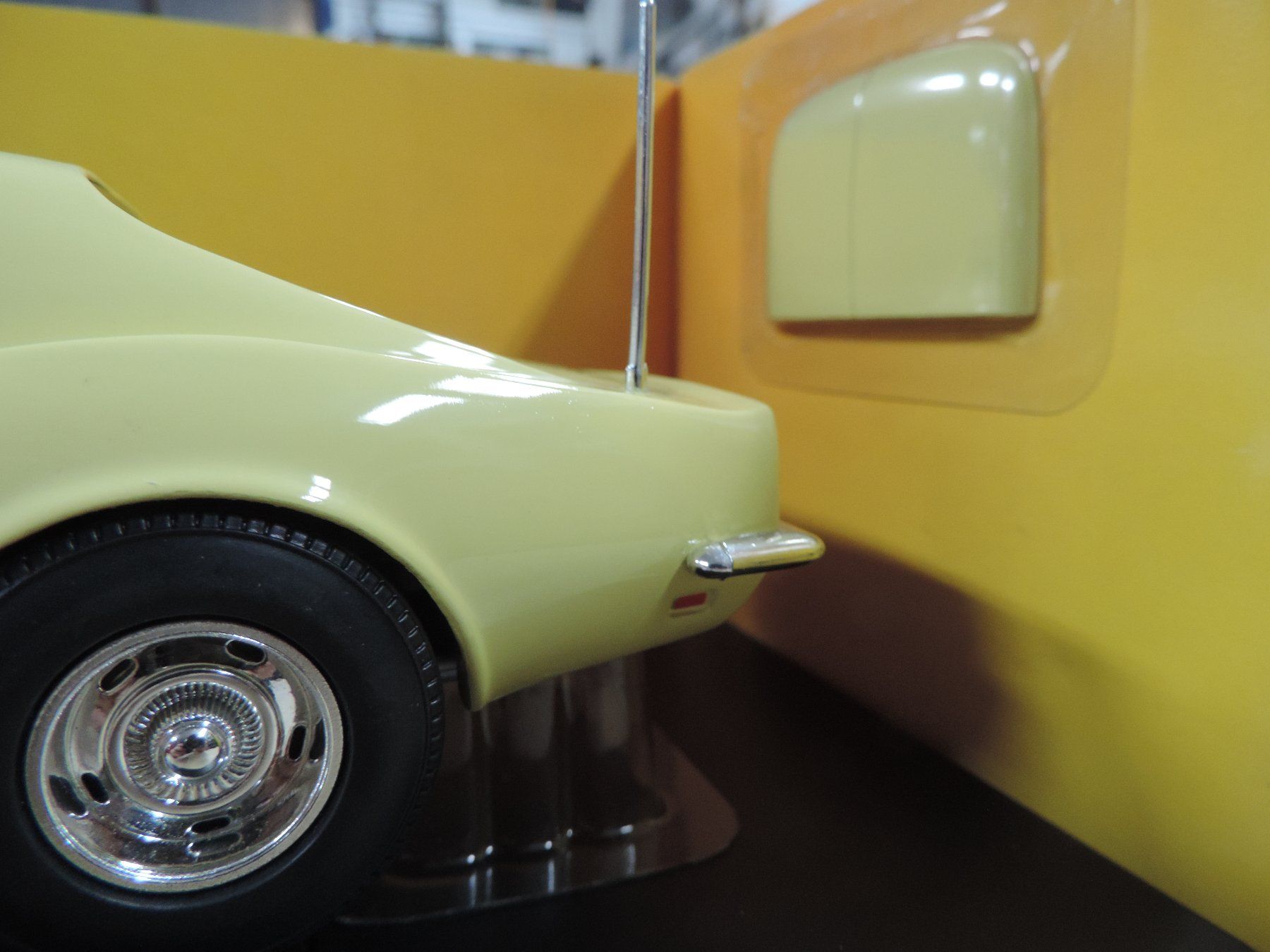 Chevrolet Modellini d'auto: 1968 Chevrolet Corvette Coupe – Nuovo (secondo la descrizione) da Epautheyres venduto da LordSkull 6
