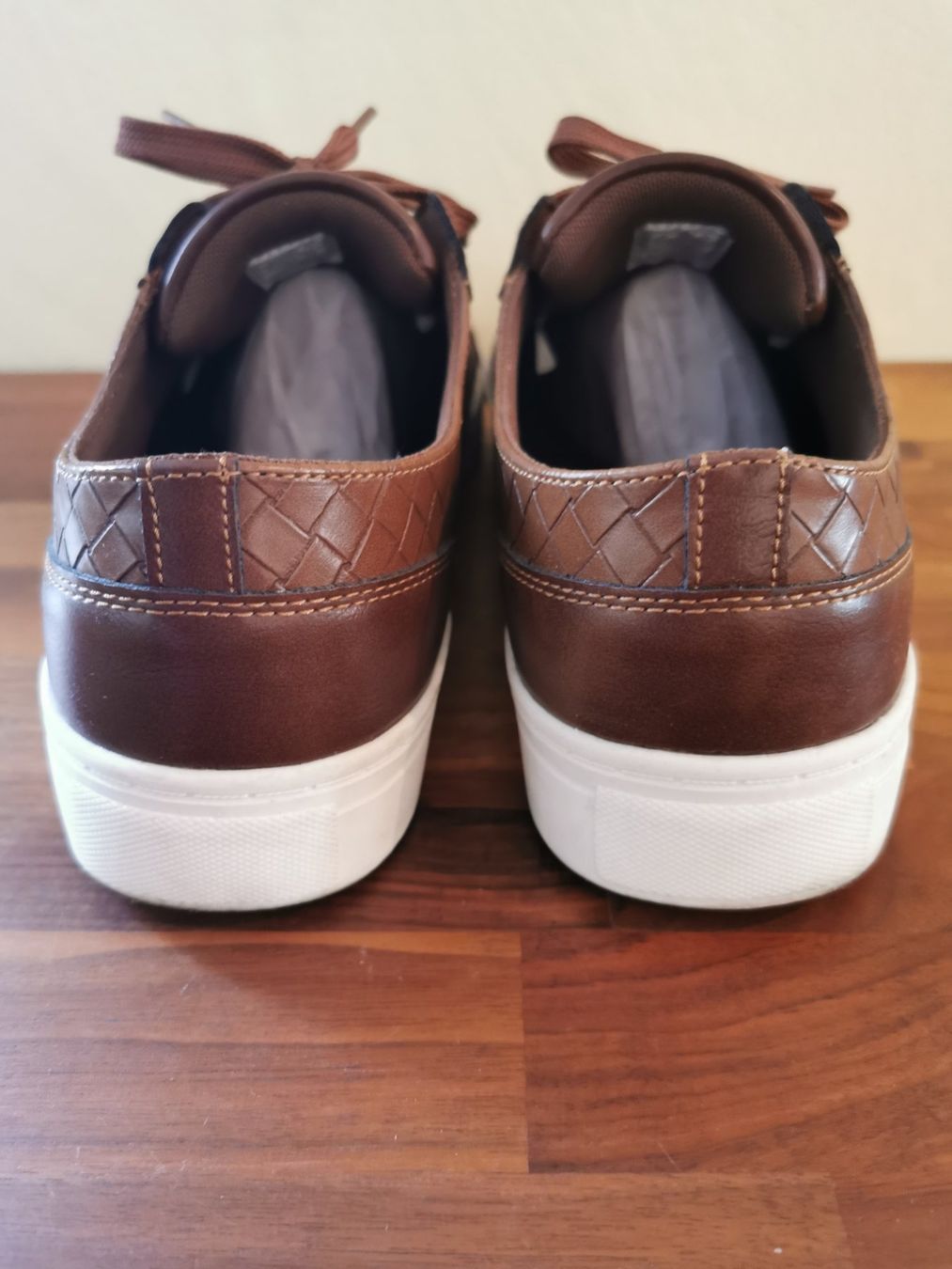 Scarpe da uomo: Venice; braune Sneaker / Schuhe Gr. 46 – Usato da Boniswil venduto da Totomat-Lady 3