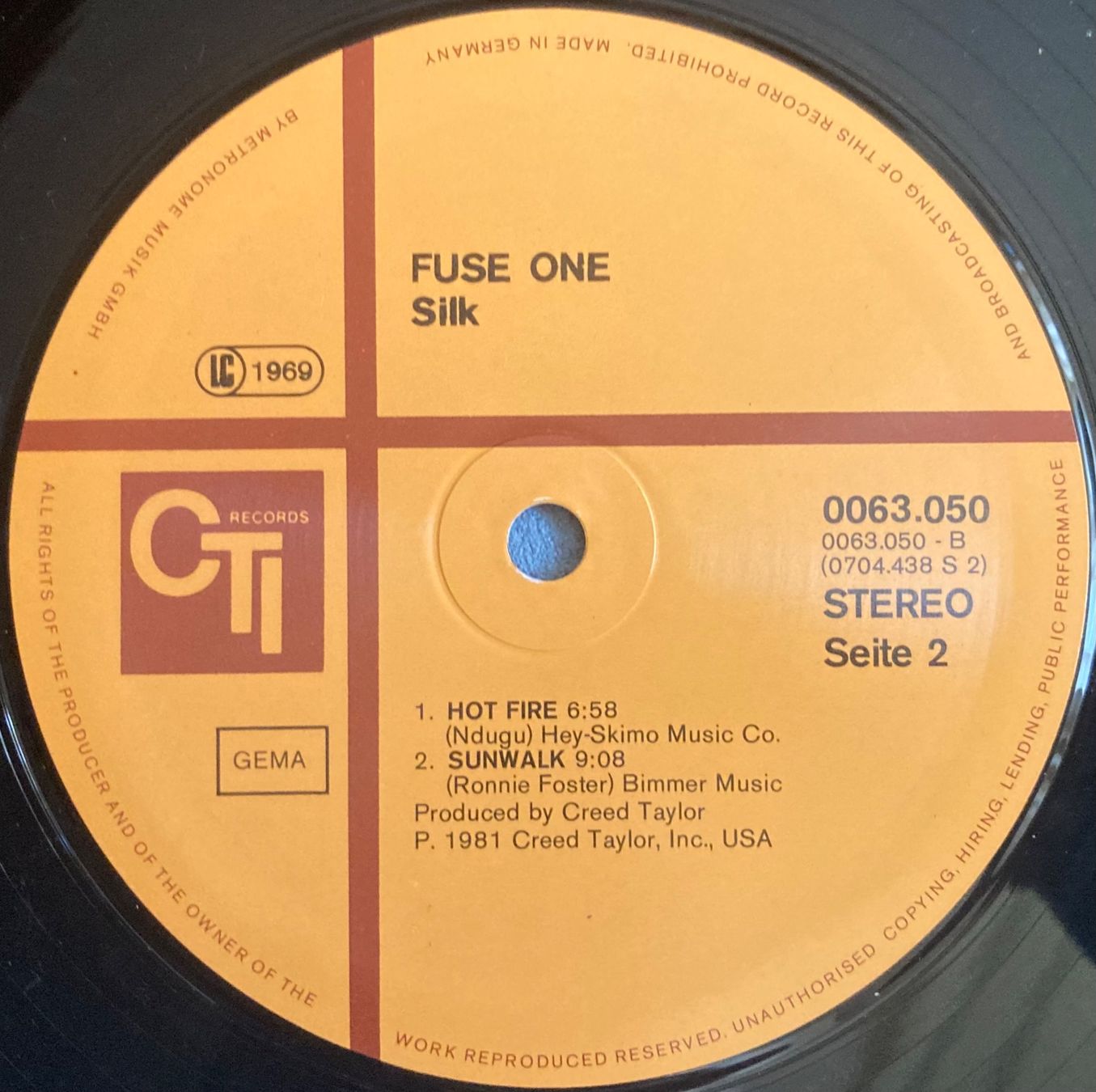 Dischi in vinile: FUSE ONE - SILK – Usato da Poliez-Pittet venduto da Newtown-Records 3