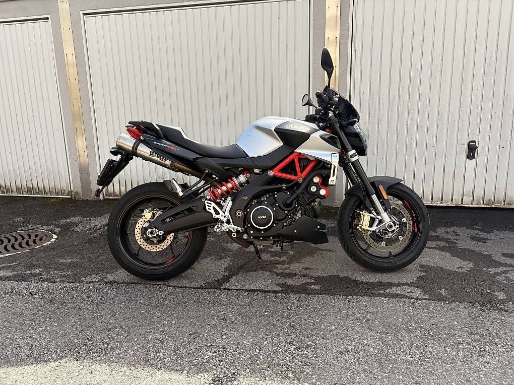 Strasse: Aprilia SL Shiver 900 ABS 6500km – Gebraucht aus Bühler von Evo85 1