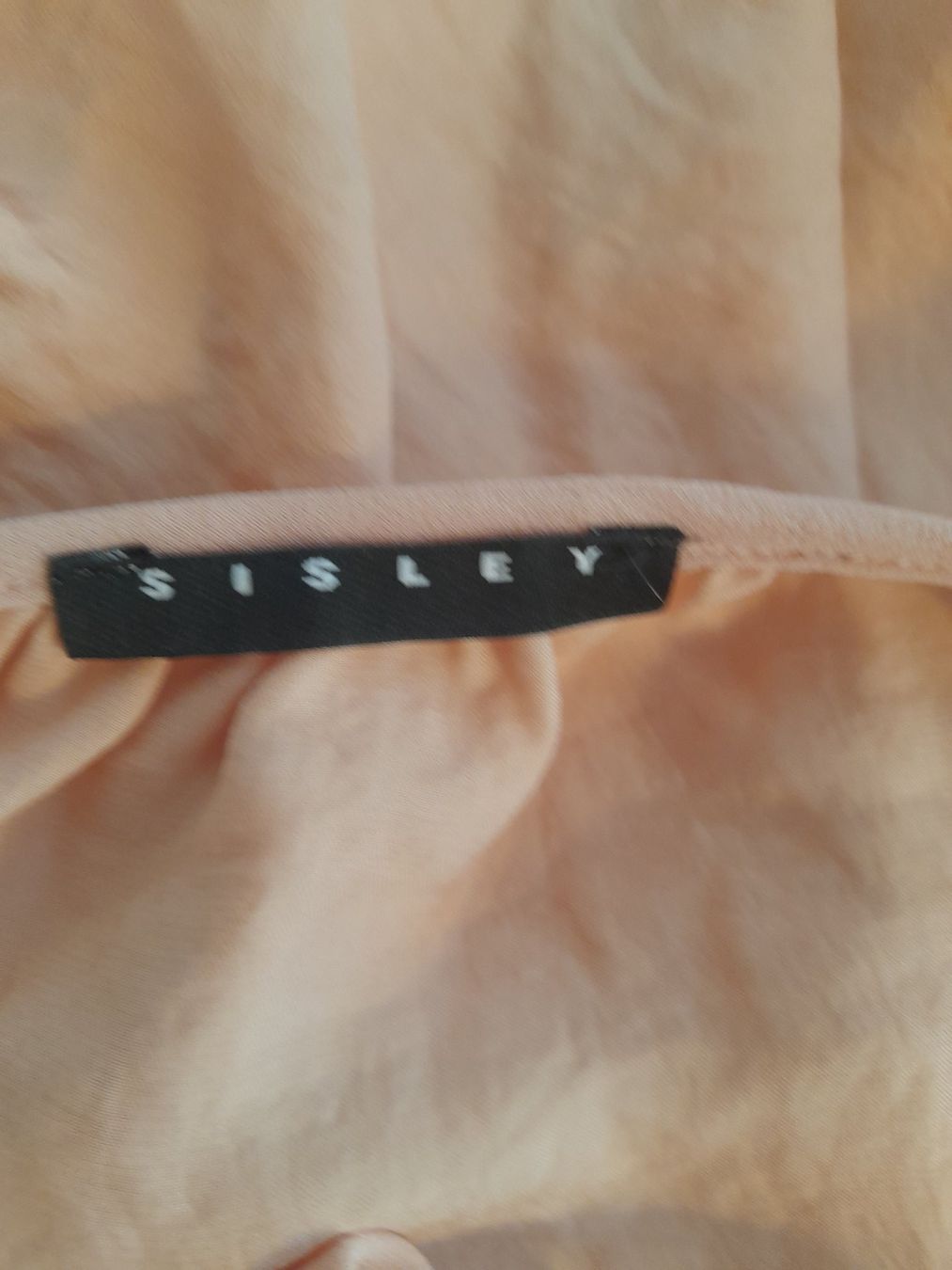 Sisley Camicette: Sisley . Bluse . apricot . S . – Usato da Leuggelbach venduto da schmetterlings-fee 2