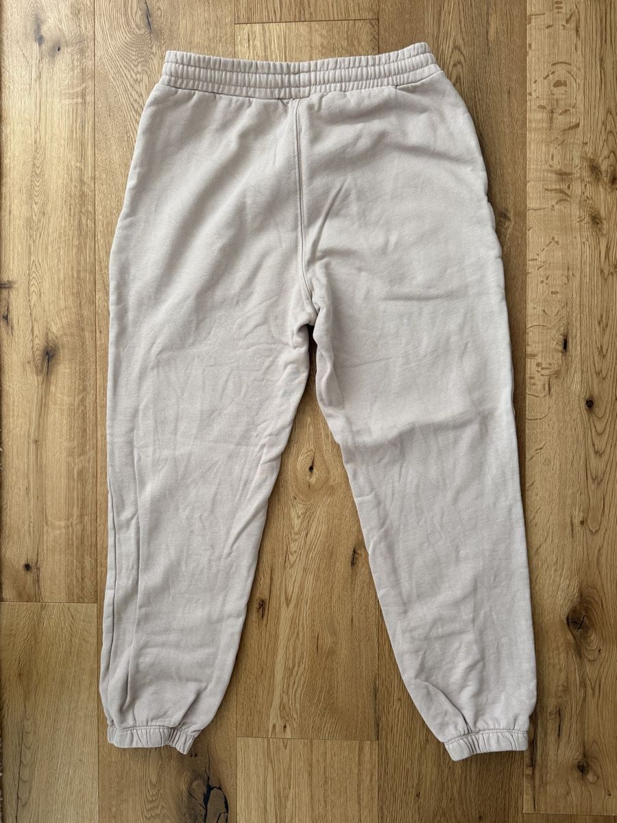 H&M Pantaloni: H&M - Joggers Hose, Gr. S – Usato da Interlaken venduto da fbnscl 3