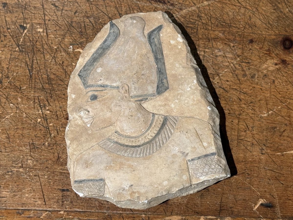 Skulpturen & Statuen: Antike Steinplatte mit Darstellung eines Pharaos  – Gebraucht aus schaffhausen von VintAntik_1980 1