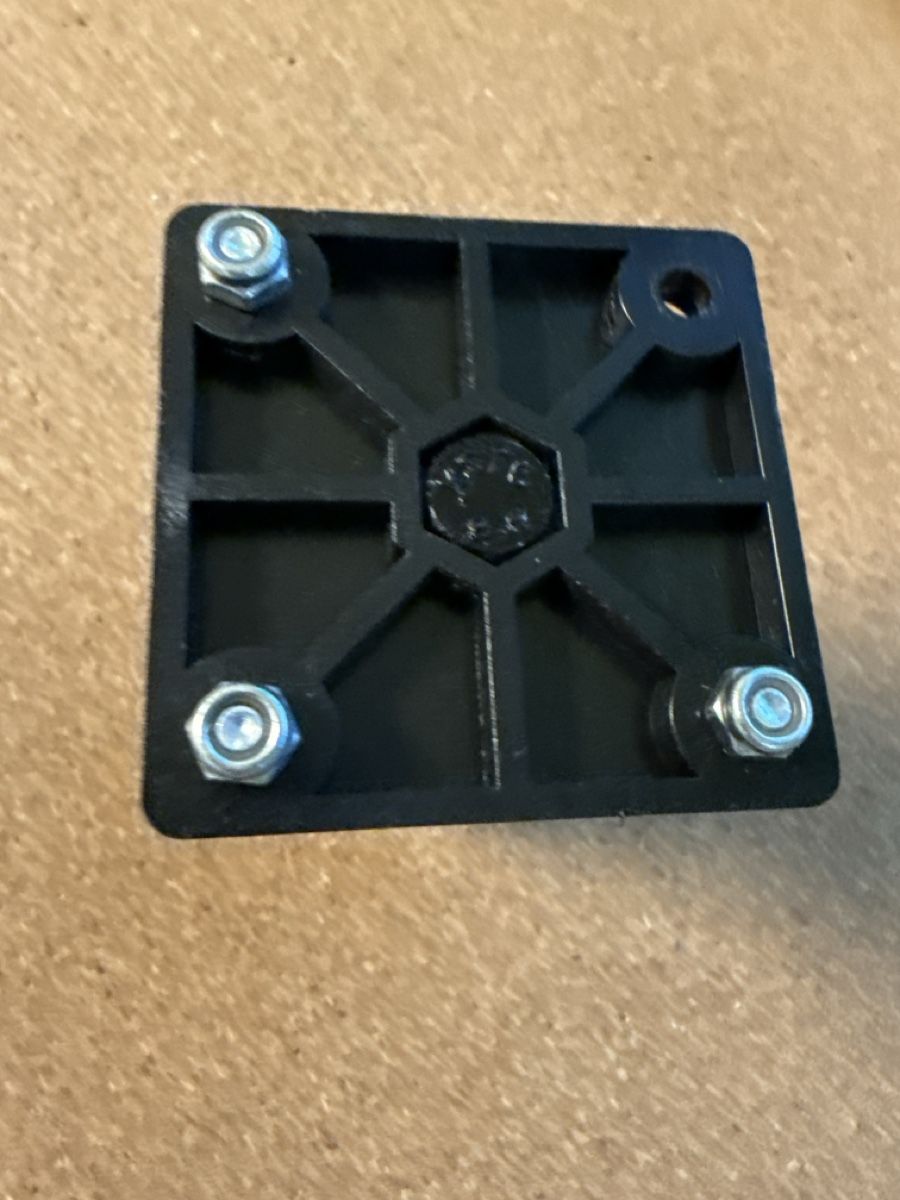 Supporti a parete: Fillament Halter PLA/ABS/PETG – Usato da Muttenz venduto da acidforce 1