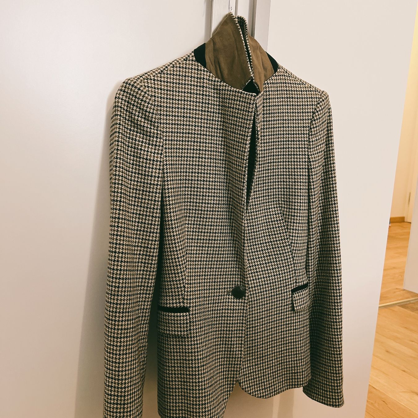 Zara Jacken: Blazer | Jacke | Veste - Gr. XS chic suit – Gebraucht aus Basel von Harper.G 2