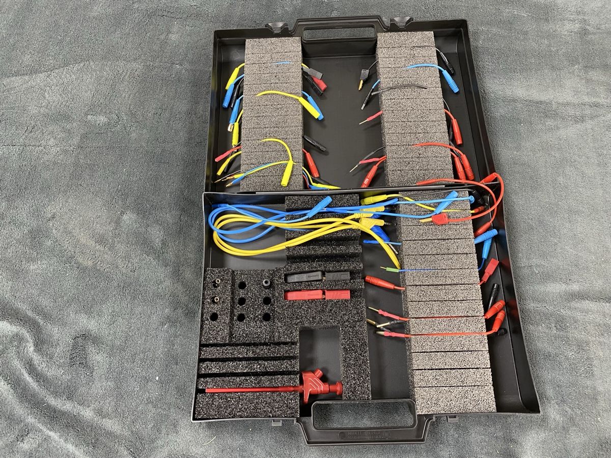 Tutti gli attrezzi: Kent-Moore KM-609 Electronic Kit – Usato da Hägglingen venduto da Karin0802 2